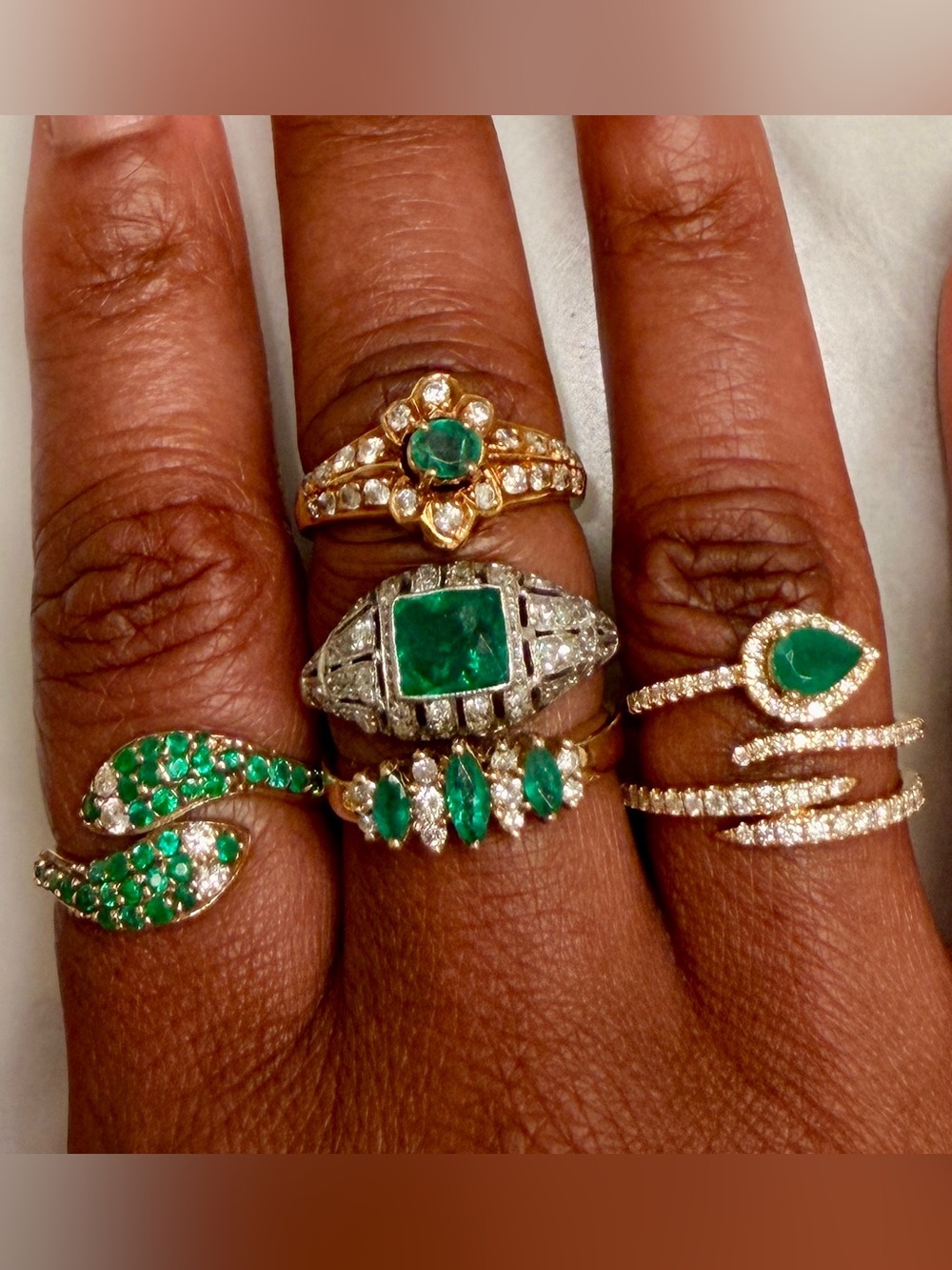 18K Emerald & Diamond Snake Ring, Size 6.5 - Picture 2 of 9